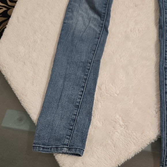 Juicy Couture Blue Jeans with Gold Embroidery - Picture 13 of 13